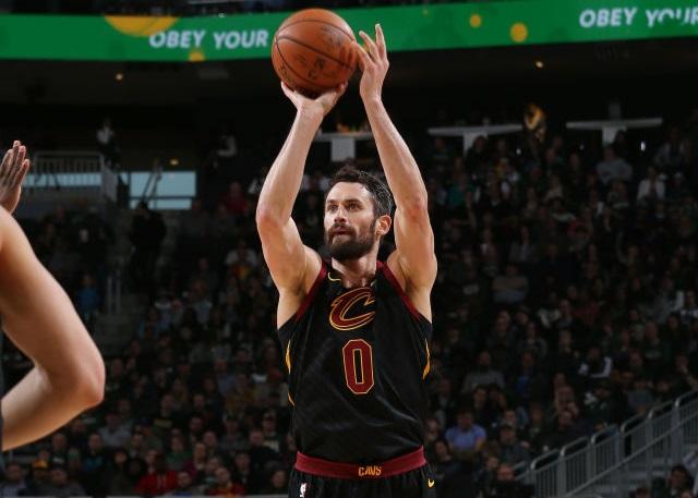 强劲进攻屡 强劲进攻屡