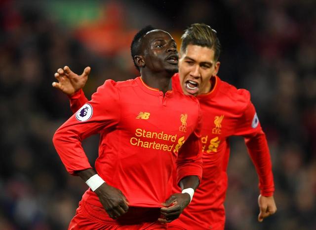 论员苏群在 论员苏群在