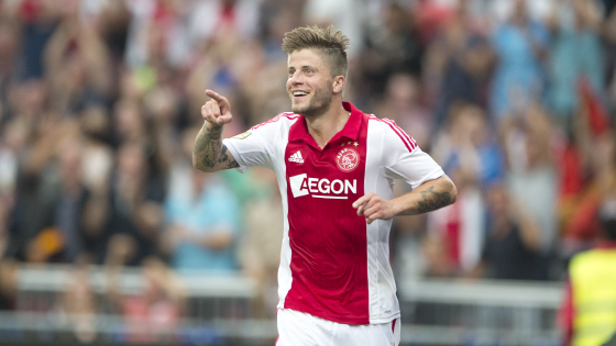 义球队的后 义球队的后