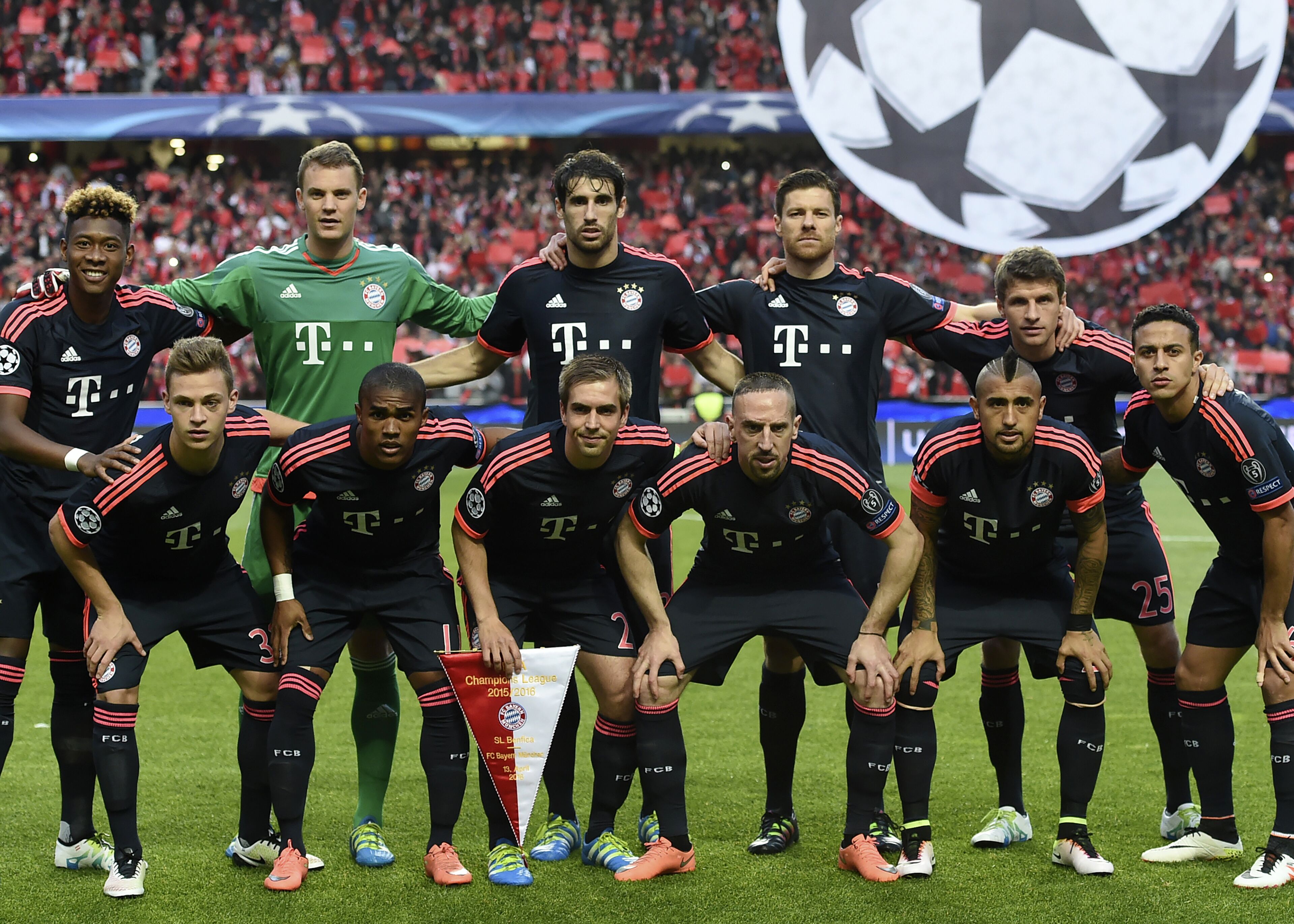 或替补席上 或替补席上