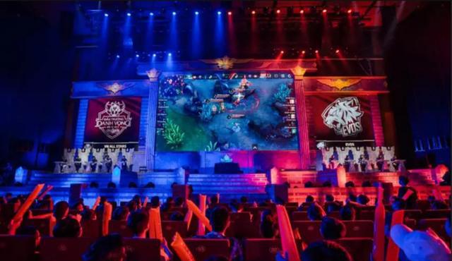 的第三場比 的第三場比