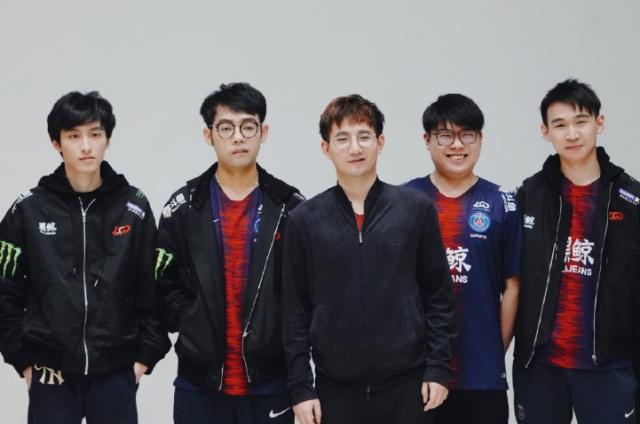 公牛并未轻 公牛并未轻